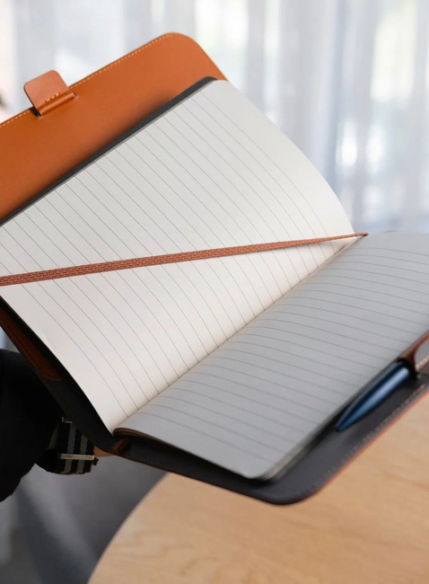 Etui podkładka z notatnikiem Orbitkey Compendium A4 Leather Free - terracotta