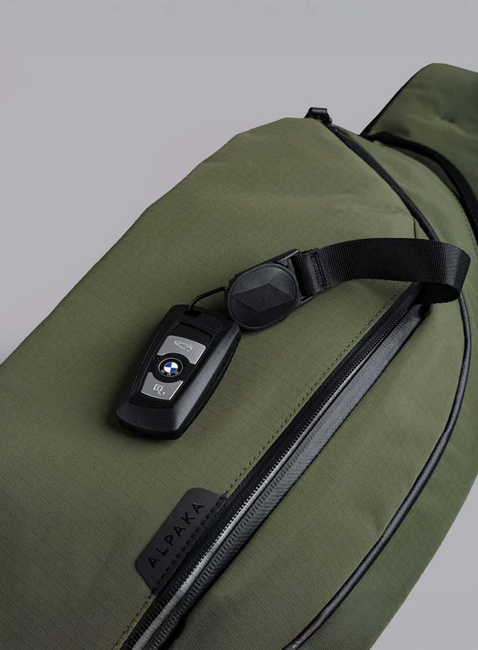 Plecak na jedno ramię Alpaka Metro Crossbody Left Shoulder - green