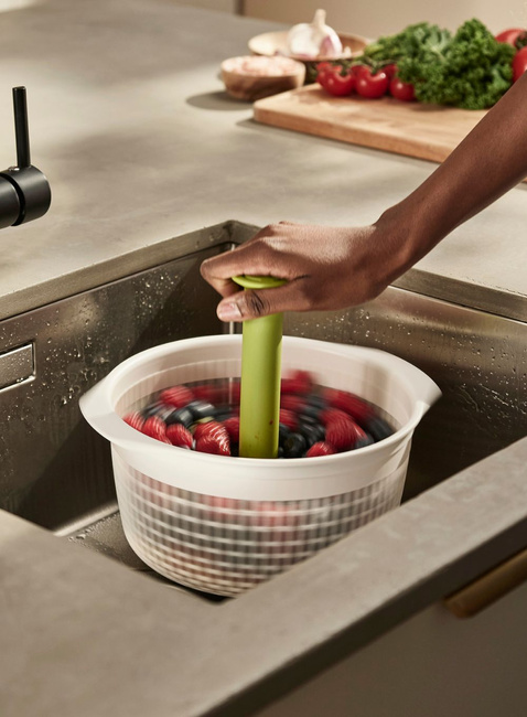 Sitko obrotowe Joseph Joseph Spindola™ In-sink Salad-spinning Colander - green