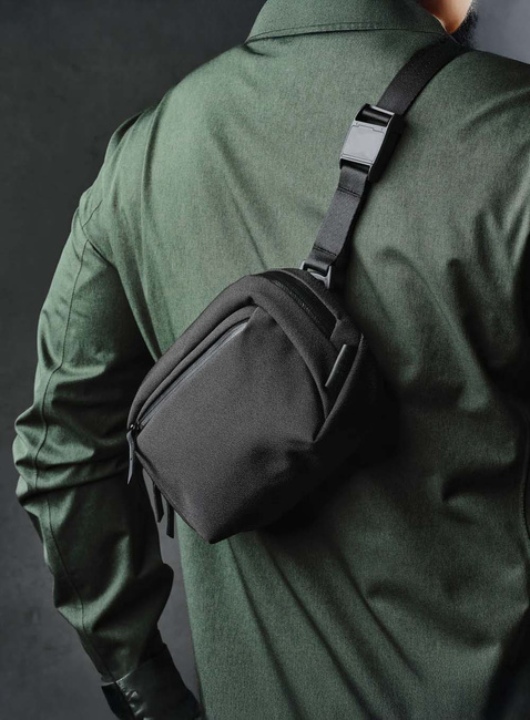 Torba na ramię crossbody Alpaka Go Sling Nano Axoflux - black