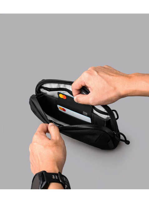 Organizer na elektronikę Alpaka Flight Pouch Pro Axoflux - black