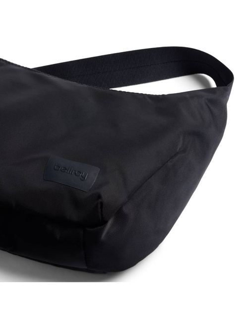 Torba na ramię Bellroy Laneway Crescent Bag 2,5 l - ink