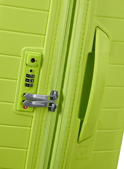 Walizka średnia American Tourister FastForward - neon lime