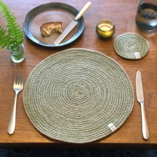 Okrągła spiralna duża mata z juty ReSpiin - natural / green
