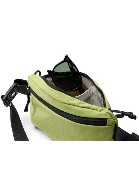 Torba biodrowa Bellroy Lite Belt Bag 1,8 l - kiwi