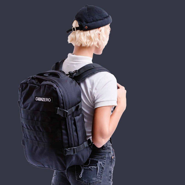 Plecak podręczny Wizzair Ryanair CabinZero Military 28 l  - absolute black