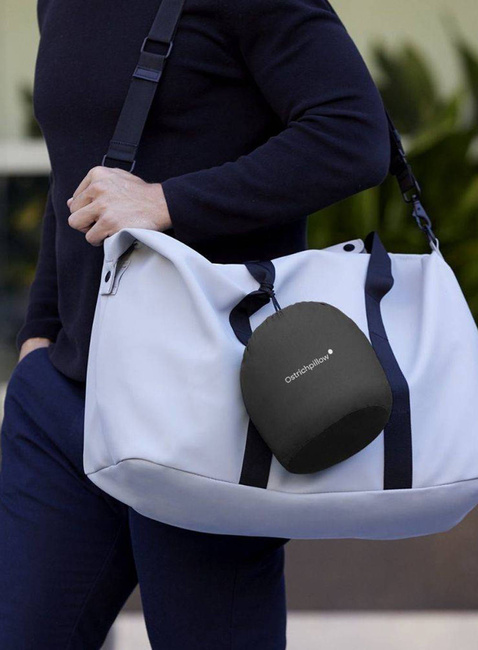 Zestaw prezentowy Poduszka podróżna Ostrichpillow GO + woreczek świąteczny