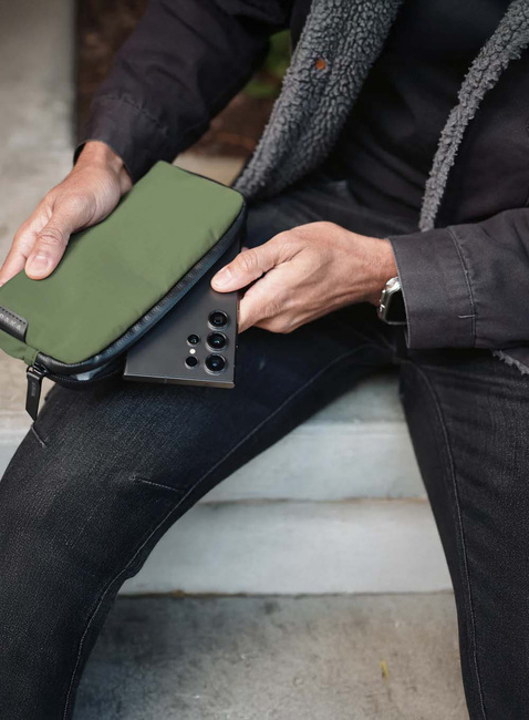 Organizer na elektronikę Alpaka Flight Pouch - green