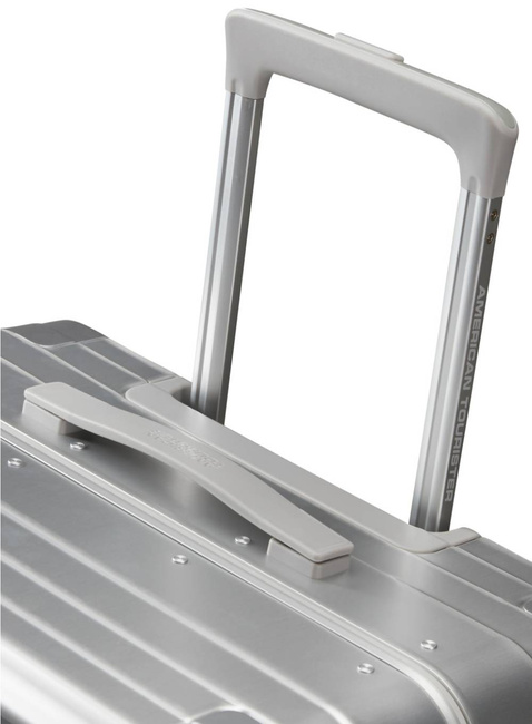 Walizka mała American Tourister Soundbox Alu - silver