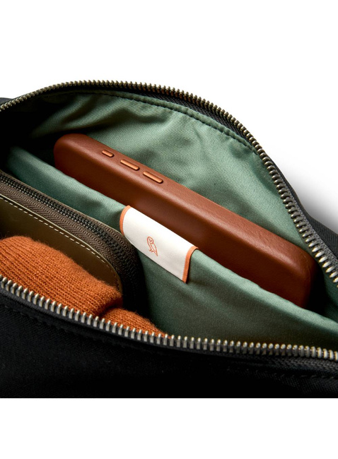Torba na ramię Bellroy Classic Sling 5 l - black