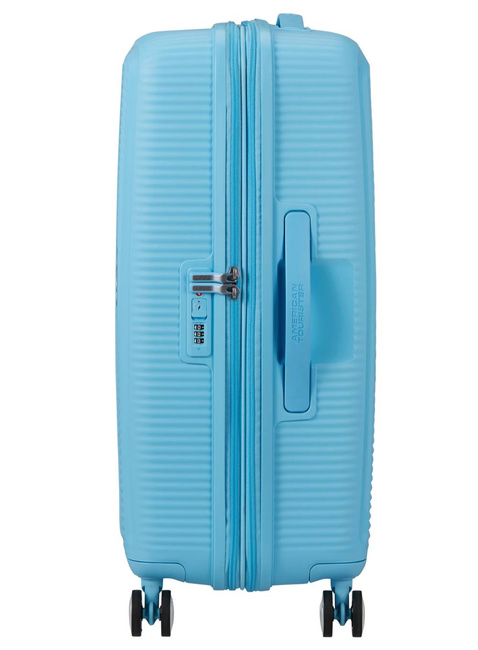 Walizka średnia American Tourister Soundbox EXP - blueberry fizz