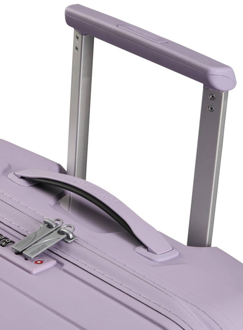 Walizka średnia twarda American Tourister Airconic - stormy lilac