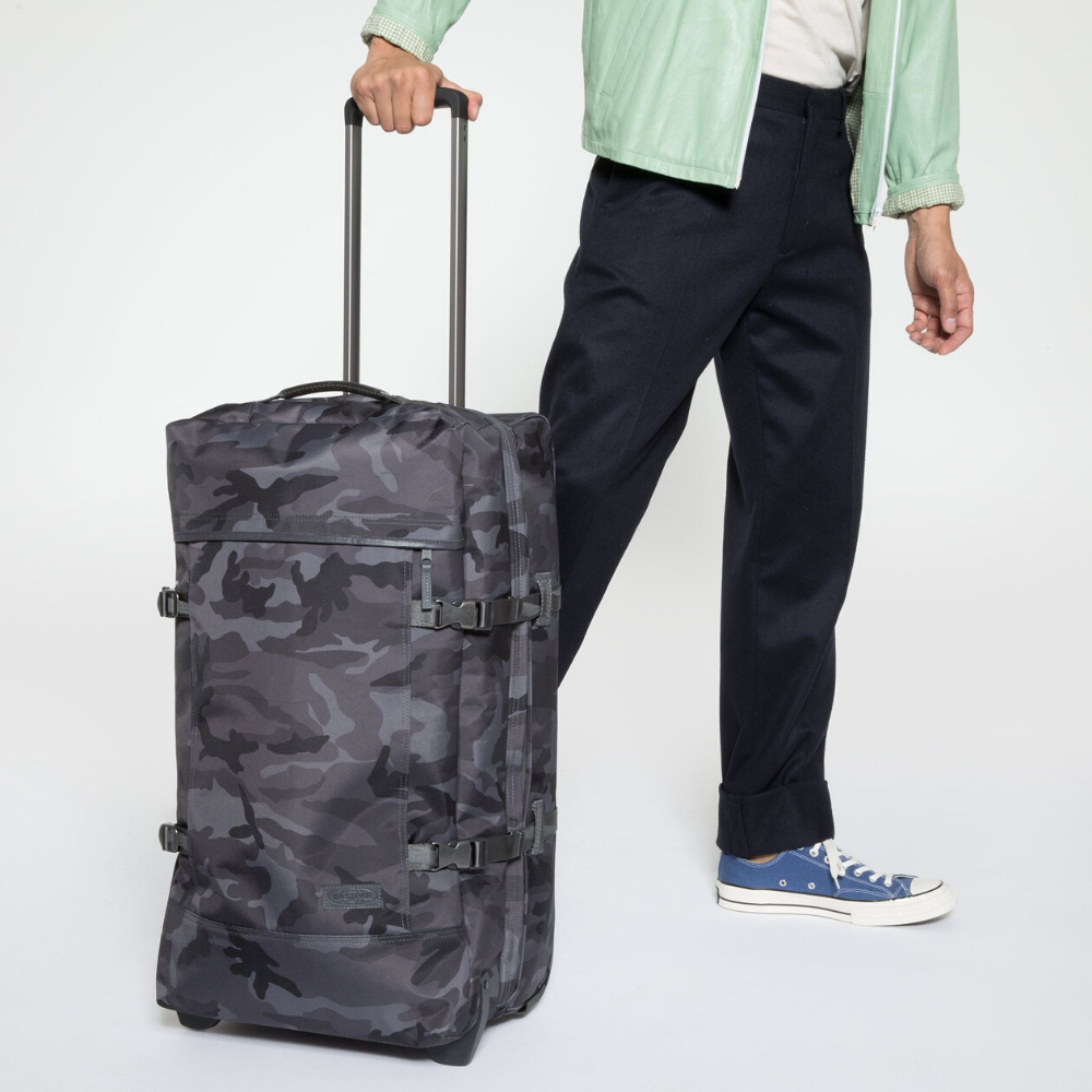 Eastpak tranverz m camo best sale