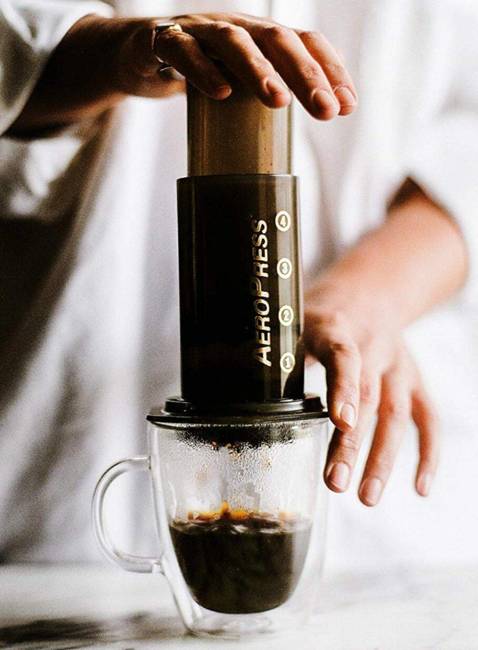 AeroPress podróżny ręczny ekspres do kawy z pokrowcem