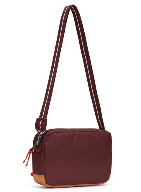 Antykradzieżowa torba na ramię Pacsafe Go Anti-Theft Crossbody Bag - garnet red