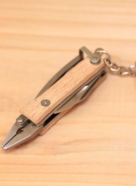 Brelok mini kombinerki 5w1 Kikkerland Mini Keychain Pliers
