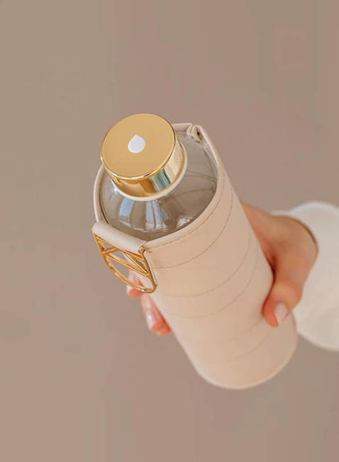 Butelka szklana na wodę 0,75 l z etui Equa - beige