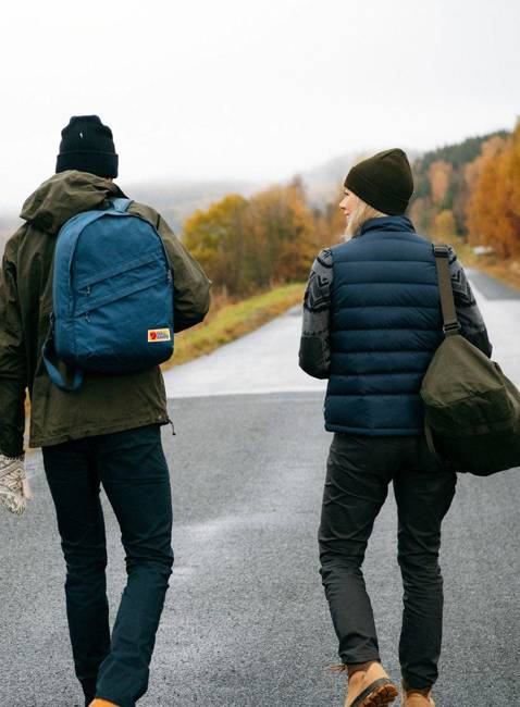 Czapka klasyczna Fjallraven Vardag Classic Beanie - bordeaux red