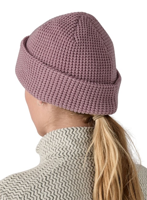 Czapka zimowa Patagonia SnowDrifter Beanie - stormy mauve