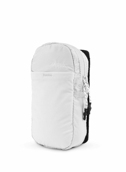 Etui podróżne do szelki plecaka Matador Speed Stash - arctic white