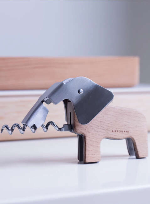 Korkociąg słoń Kikkerland Elephant Corkscrew