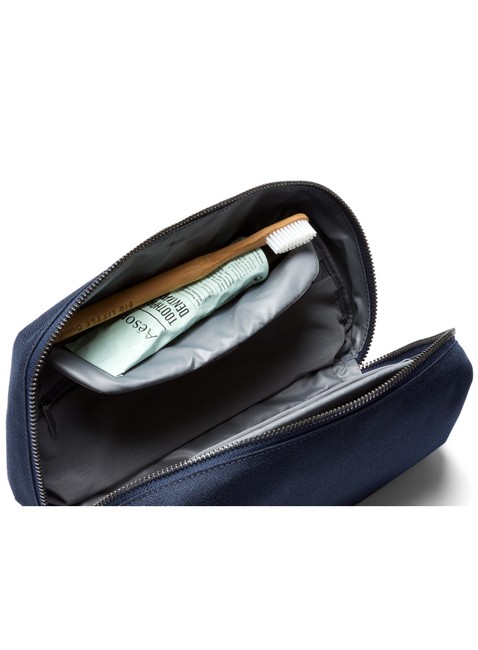 Kosmetyczka podróżna Bellroy Toiletry Kit Plus - navy