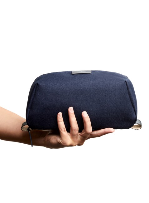 Kosmetyczka podróżna Bellroy Toiletry Kit Plus - navy