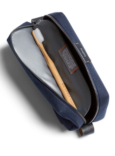 Kosmetyczka podróżna Bellroy Toiletry Kit - navy