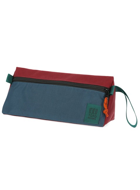 Kosmetyczka podróżna Topo Designs Dopp Toiletry Kit -  pond blue / zinfandel 