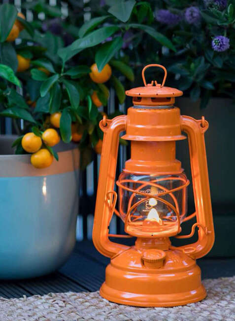 Lampa naftowa Feuerhand Hurricane Lantern 276 - pastel orange