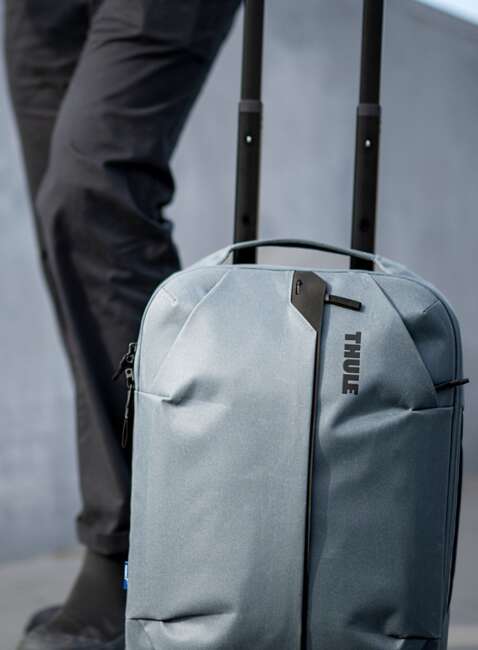 Miękka walizka podręczna Thule Aion 35 l - dark slate