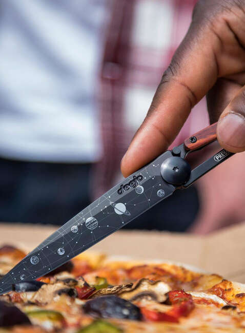 Nóż składany Deejo Pocket Knife Coral Wood - astro