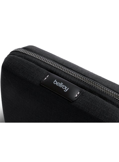 Organizer etui na elektronikę Bellroy Tech Kit Compact - black