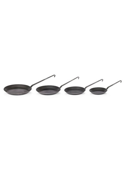 Patelnia turystyczna z kutego żelaza Petromax Iron Pan 24 cm