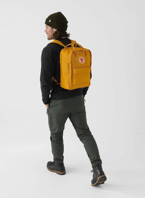 Plecak Fjallraven Kanken Laptop 13 - blackberry