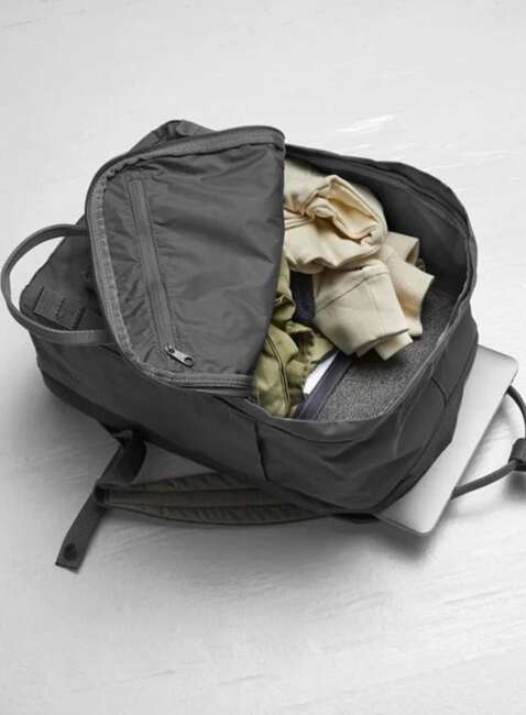 Plecak Fjallraven Kanken Laptop 15 - blackberry