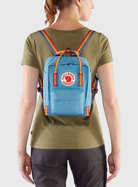 Plecak Fjallraven Kanken Rainbow Mini - cobalt blue / rainbow pattern