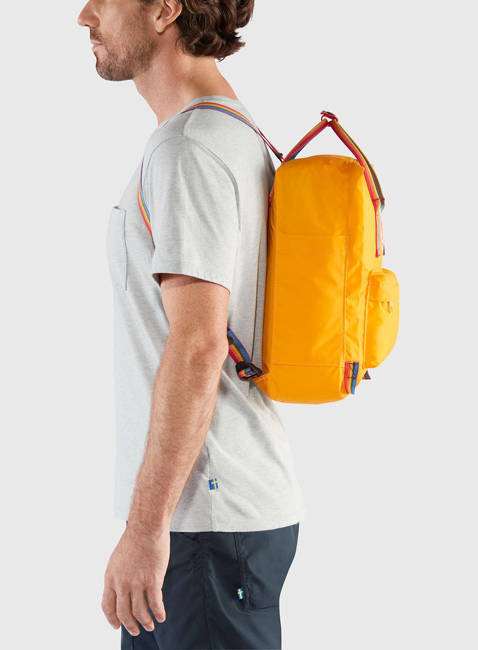 Plecak Fjallraven Kanken Rainbow - ochre / rainbow pattern