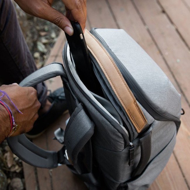 Plecak PEAK DESIGN Everyday Backpack 20L Zip EDLv2 - popielaty 