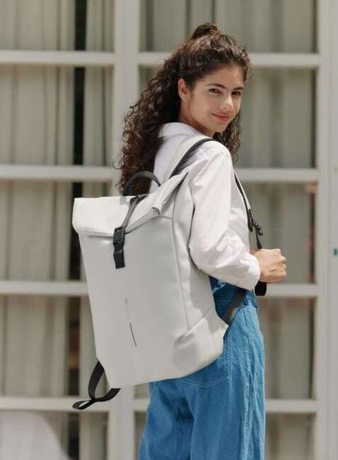 Plecak antykradzieżowy XD Design Urban Flap-top Backpack - off white