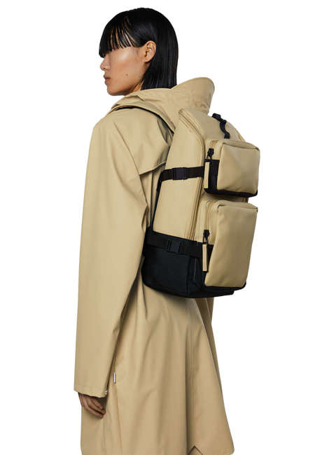 Plecak miejski Rains Trail Cargo Backpack - sand