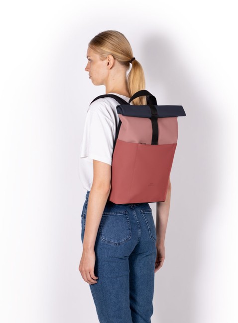 Plecak miejski Ucon Acrobatics Hajo Mini Backpack Lotus - dark rose / hibiscus