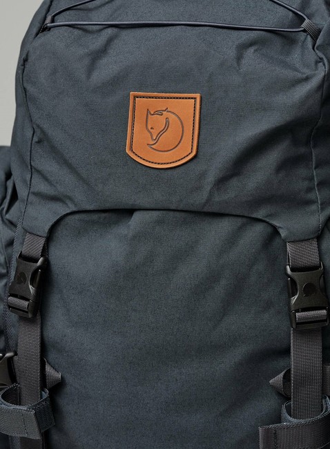 Plecak trekkingowy Fjallraven Kajka 100 - coal black