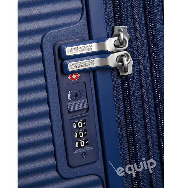 Soundbox walizka średnia American Tourister - midnight navy