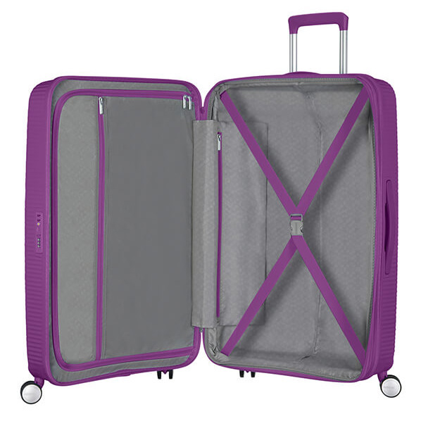 Średnia walizka American Tourister Soundbox - purple orchid