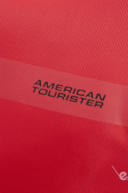 Szeroka walizka mała American Tourister Herolite - formula red