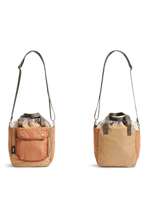 Torba na ramię Bellroy Cinch Bucket Bag - sand dune