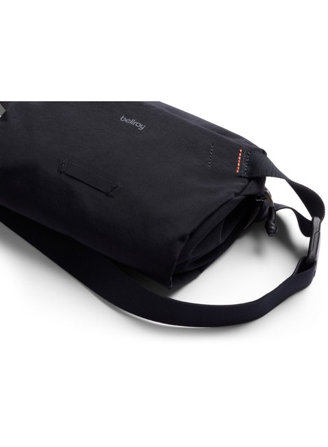 Torba na ramię crossbody Bellroy Lite Sling Mini 4 l - black