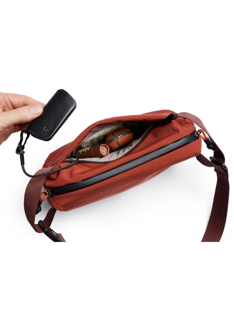 Torba na ramię crossbody Bellroy Lite Sling Mini 4 l - clay