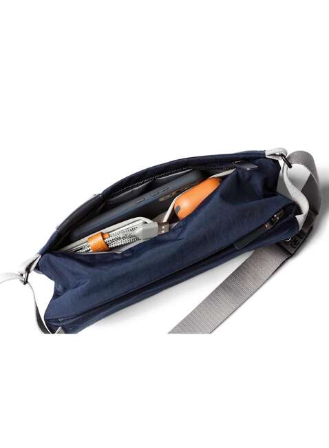 Torba na ramię crossbody Bellroy Sling Mini 4 l - navy